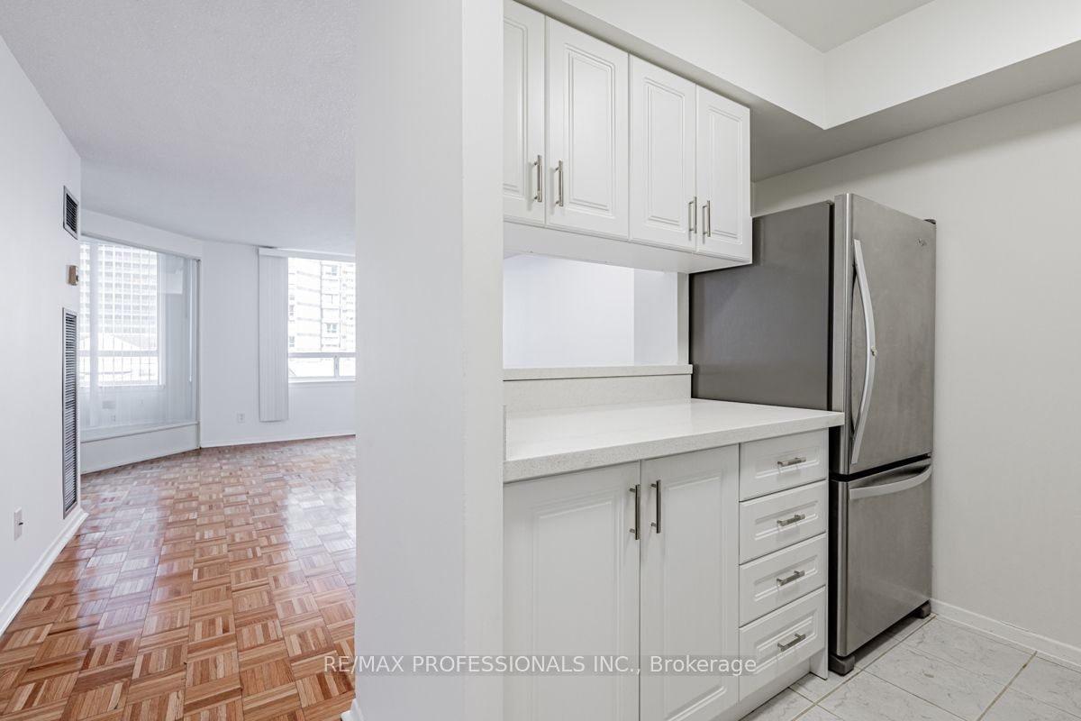 502-633 Bay Street, Toronto, ON, M5G 2G4 - 23