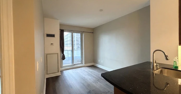 1903-35 Balmuto Street, Toronto, ON, M4Y 0A3 - 10