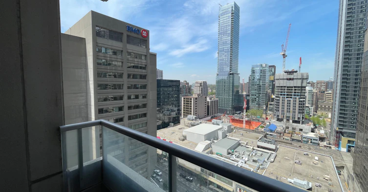1903-35 Balmuto Street, Toronto, ON, M4Y 0A3 - 15