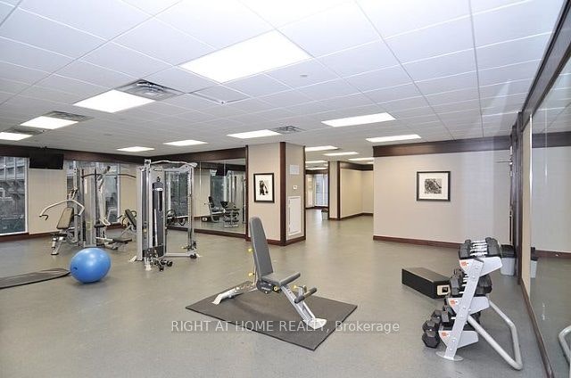1903-35 Balmuto Street, Toronto, ON, M4Y 0A3 - 22