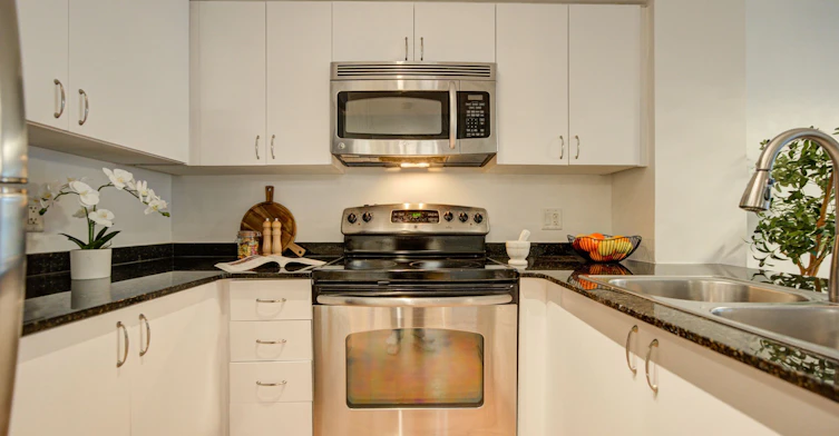 504-2191 Yonge Street, Toronto, ON, M4S 3H8 - 16