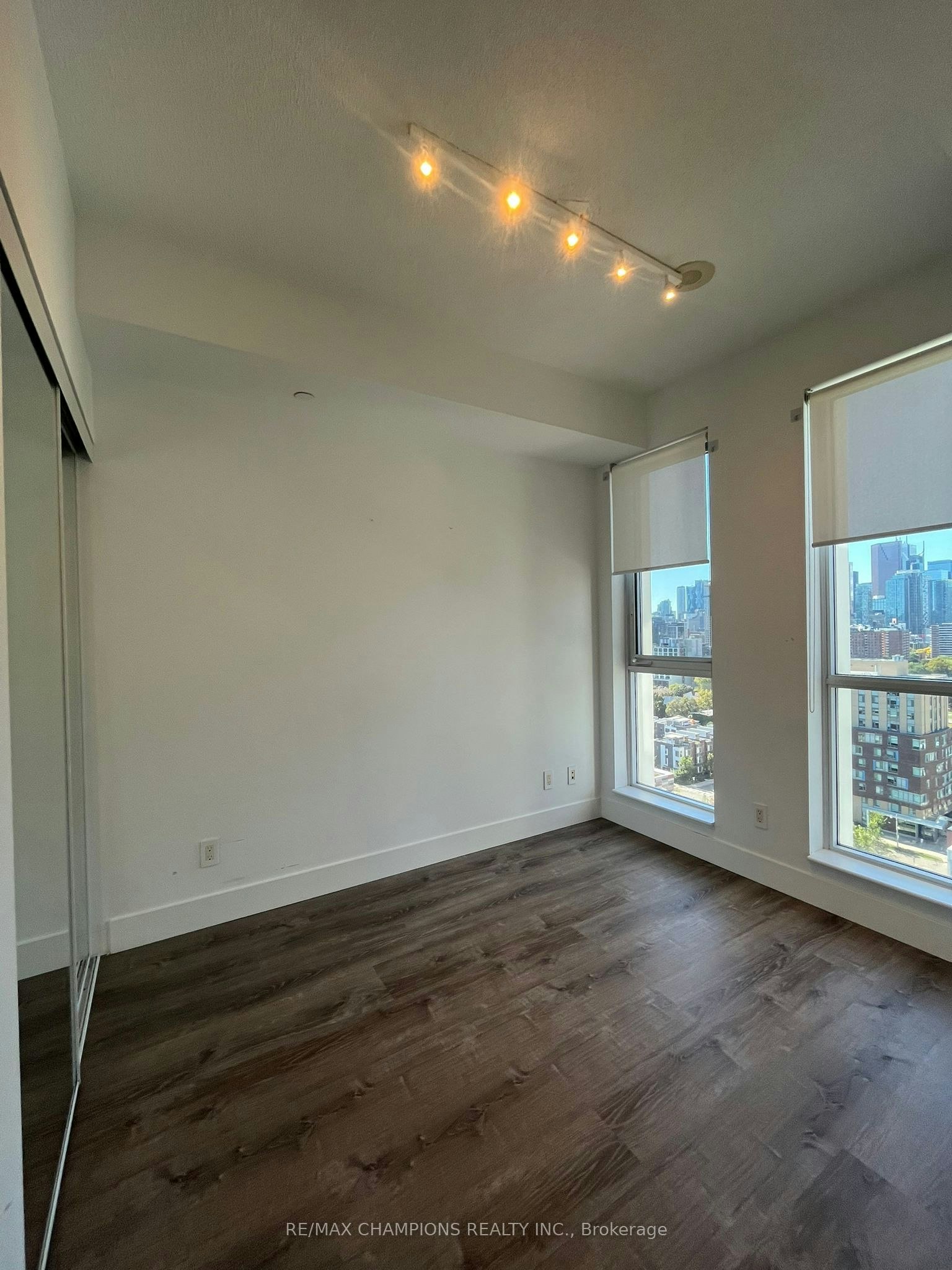 1707-55 Regent Park Boulevard, Toronto, ON, M5A 0C2 - 24