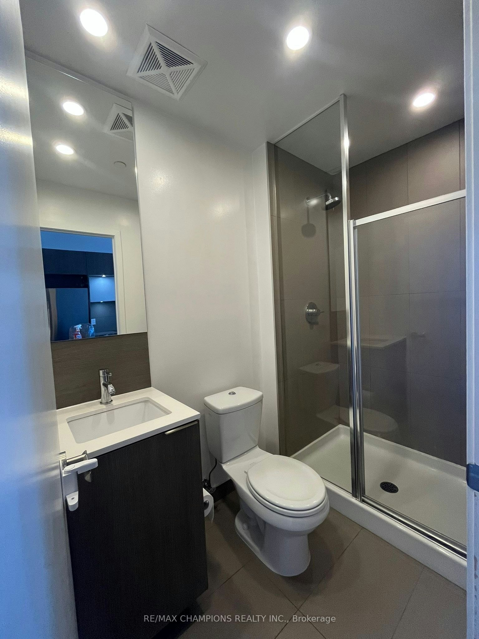1707-55 Regent Park Boulevard, Toronto, ON, M5A 0C2 - 19