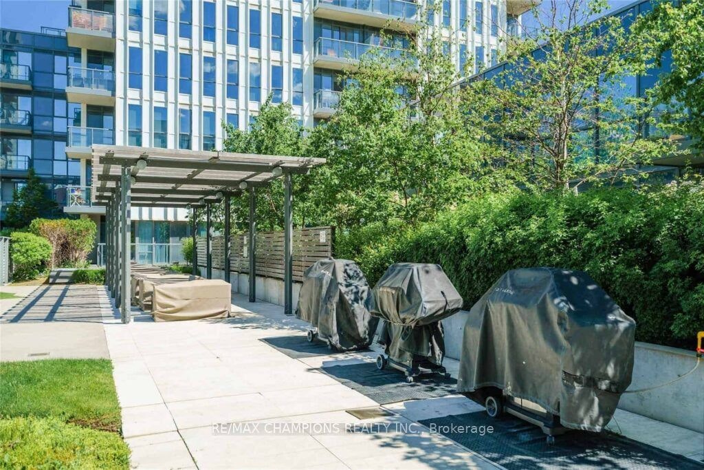 1707-55 Regent Park Boulevard, Toronto, ON, M5A 0C2 - 3