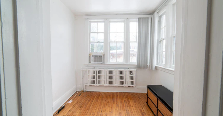 100-678 Huron Street, Toronto, ON, M5R 2R9 - 5