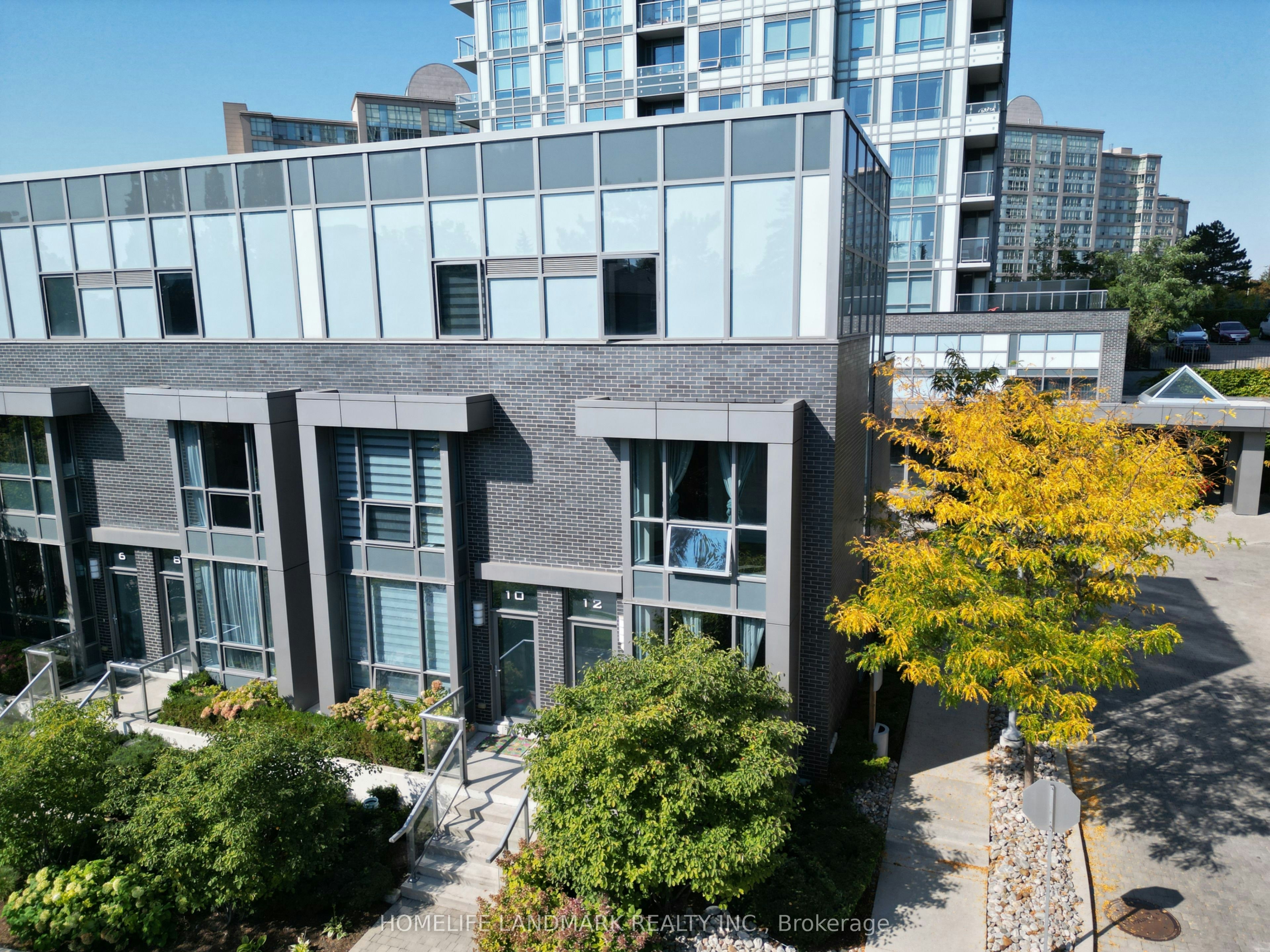 TH12-18 Graydon Hall Drive, Toronto, ON, M3A 0A4
