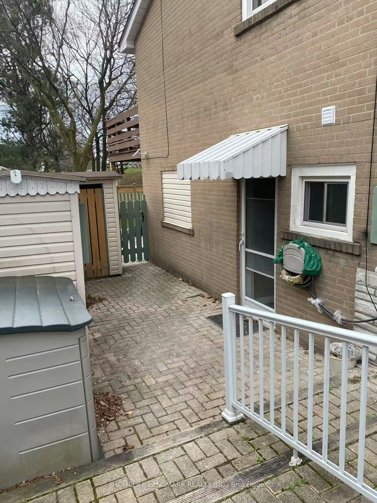 lower-126 Roywood Drive, Toronto, ON, M3A 2E1 - 9
