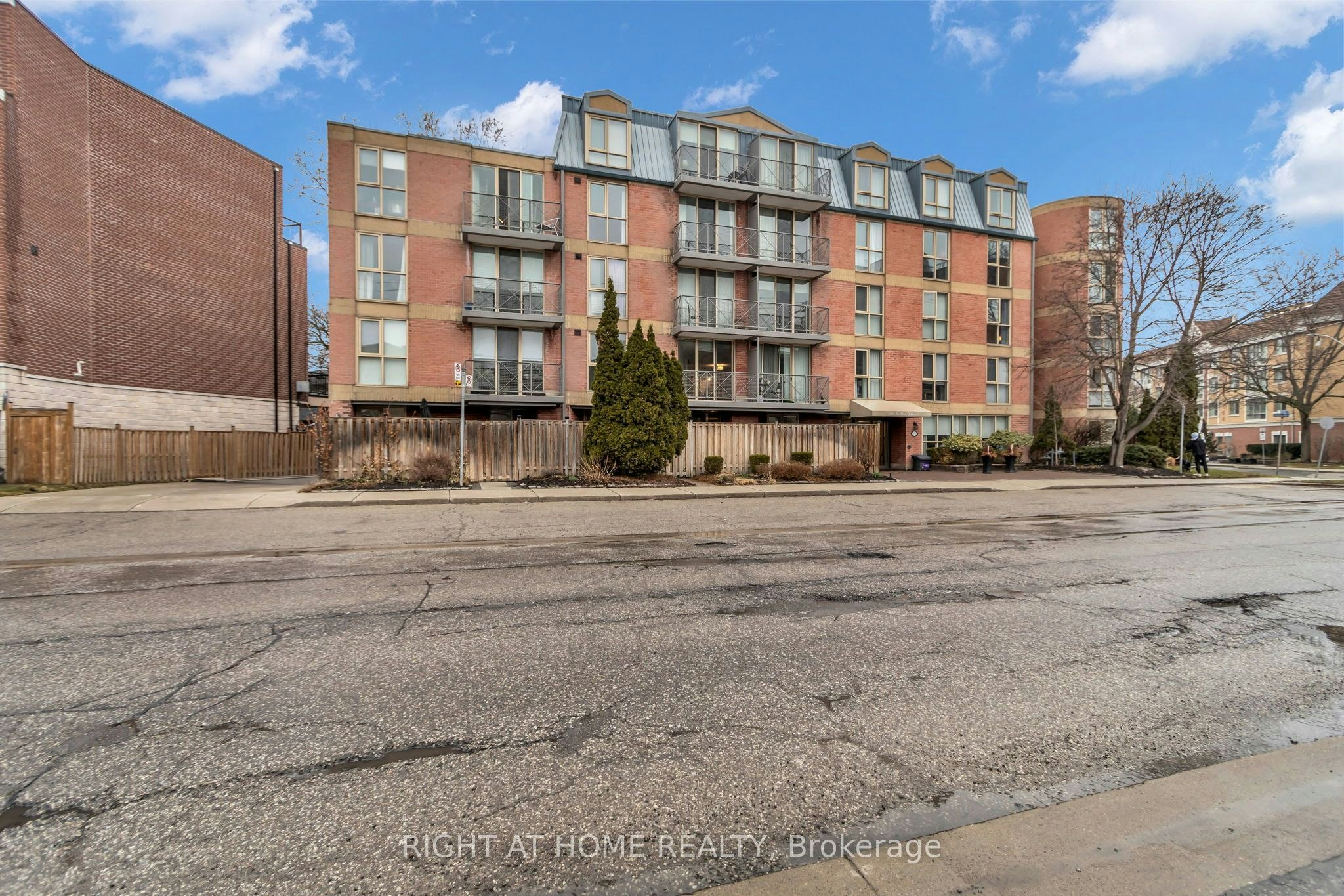 406-356 Mcrae Drive, Toronto, ON, M4G 4G4 - 18