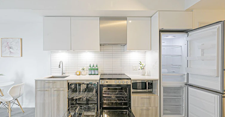 1124-251 Jarvis Street, Toronto, ON, M5B 0C3 - 10