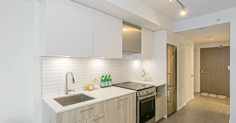 1124-251 Jarvis Street, Toronto, ON, M5B 0C3 - 8