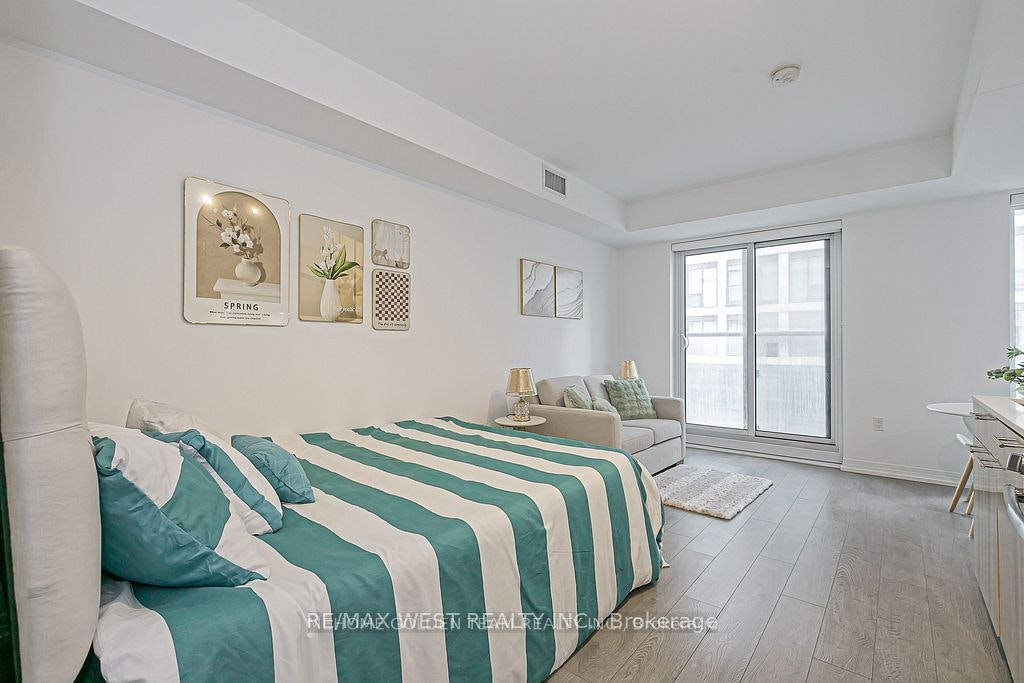 1124-251 Jarvis Street, Toronto, ON, M5B 0C3 - 11