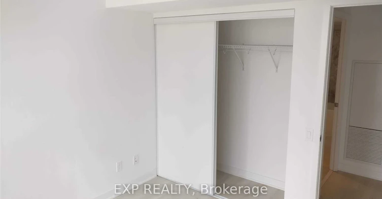 1901-70 Queens Wharf Road, Toronto, ON, M5V 0J2 - 10