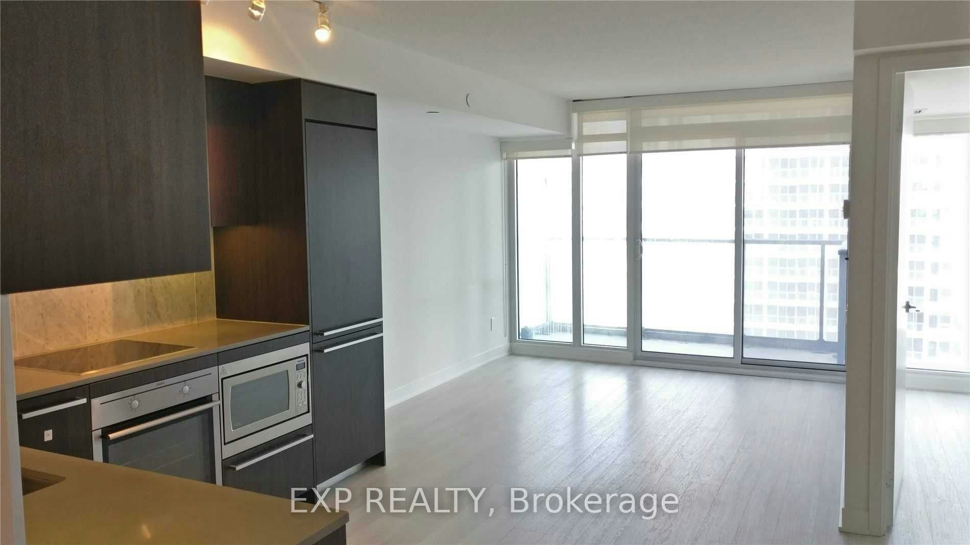 1901-70 Queens Wharf Road, Toronto, ON, M5V 0J2 - 3