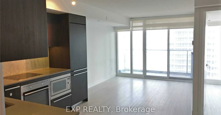 1901-70 Queens Wharf Road, Toronto, ON, M5V 0J2 - 3