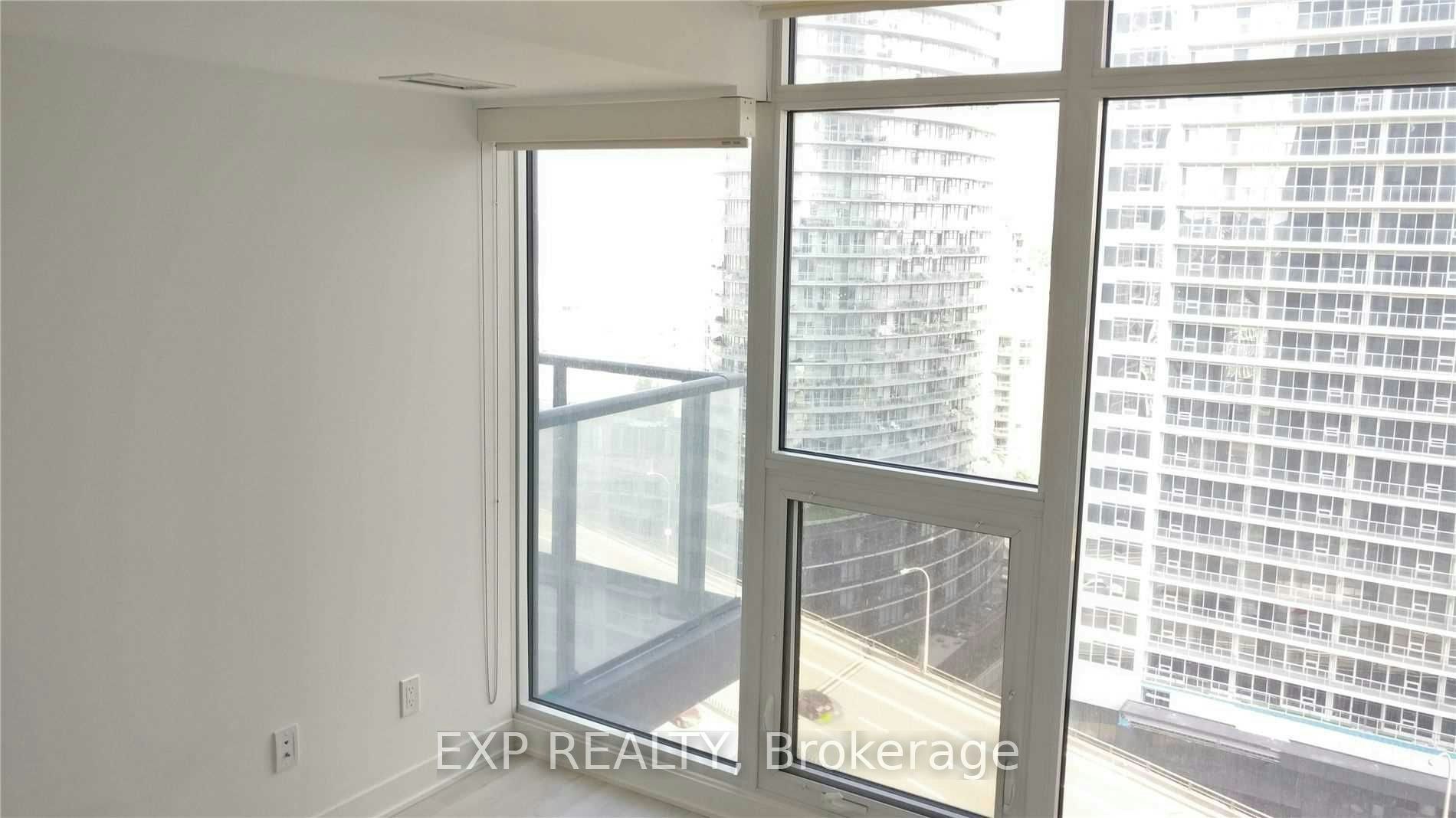 1901-70 Queens Wharf Road, Toronto, ON, M5V 0J2 - 7