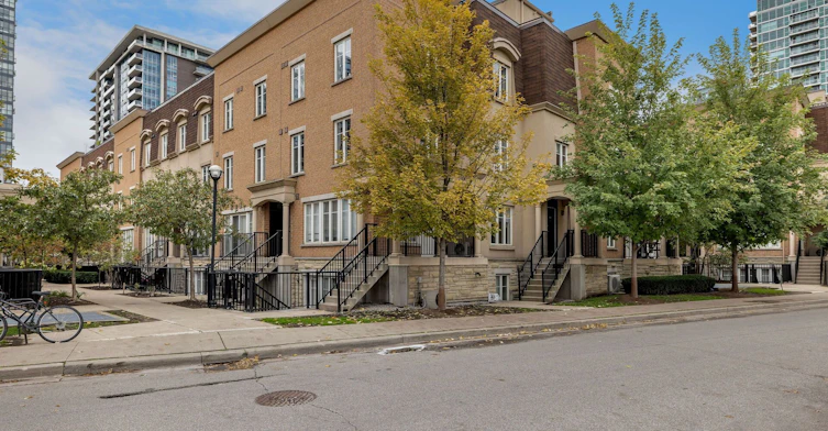 301-30 Western Battery Road, Toronto, ON, M6K 3N9 - 15