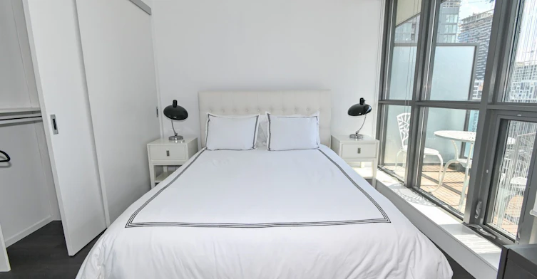 1408-8 Charlotte Street, Toronto, ON, M5V 0K4 - 5