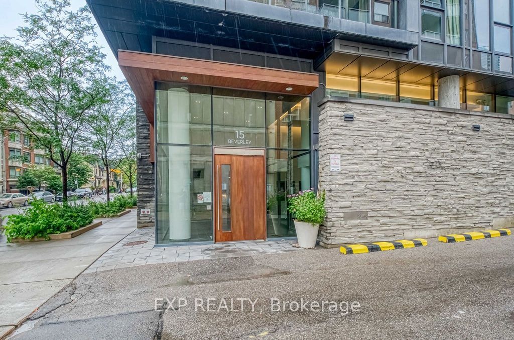 305-15 Beverley Street, Toronto, ON, M5T 0B3 - 2