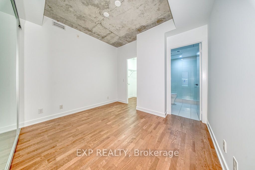 305-15 Beverley Street, Toronto, ON, M5T 0B3 - 13