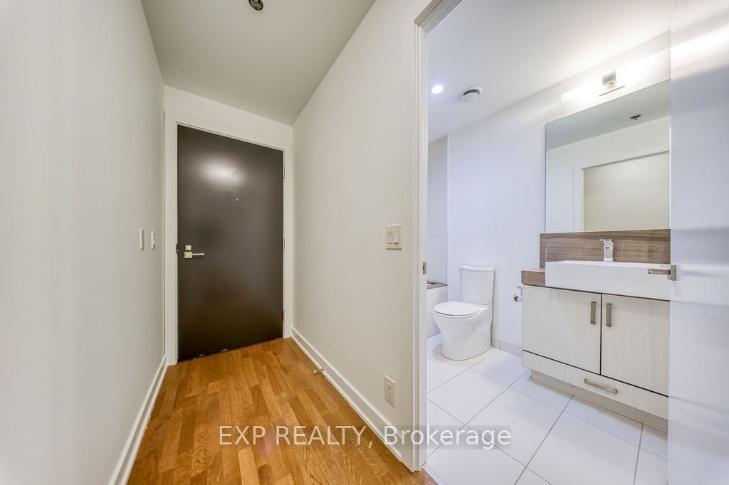 305-15 Beverley Street, Toronto, ON, M5T 0B3 - 7