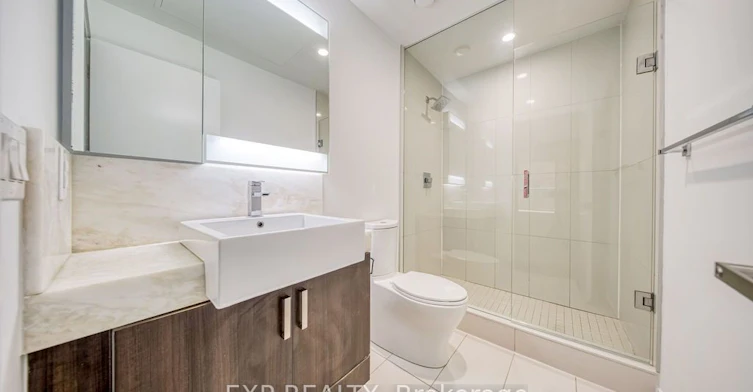 305-15 Beverley Street, Toronto, ON, M5T 0B3 - 15