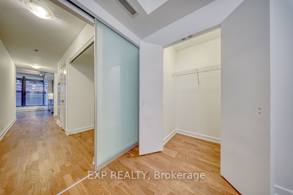 305-15 Beverley Street, Toronto, ON, M5T 0B3 - 17
