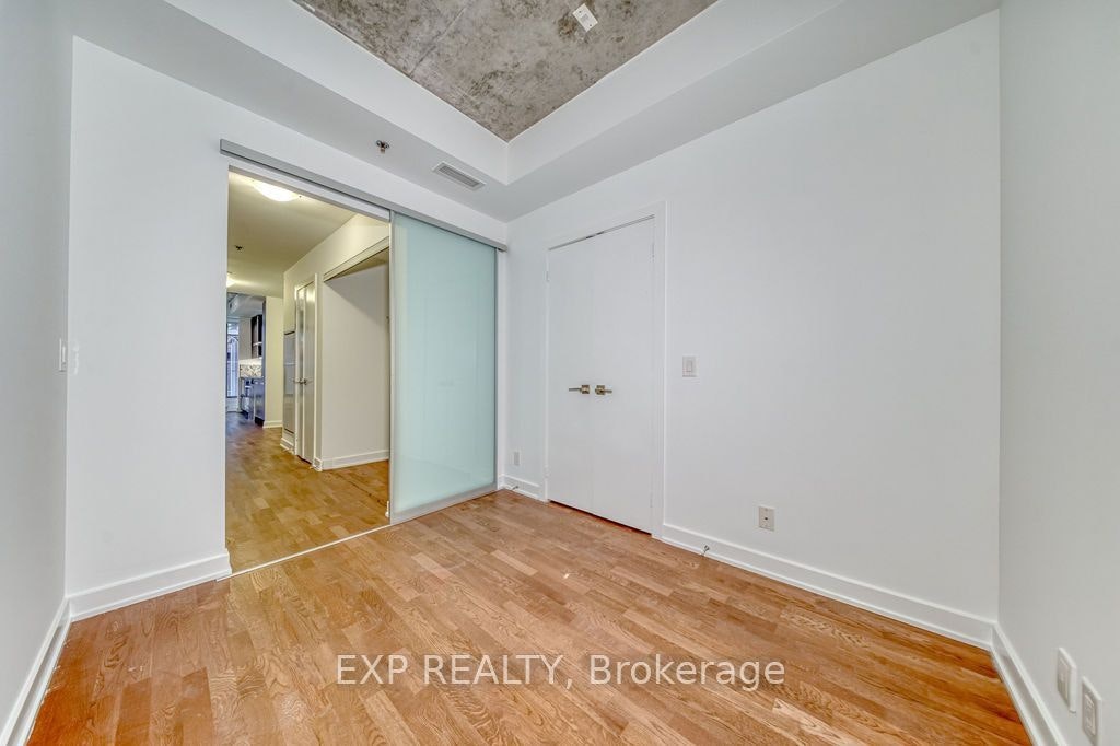 305-15 Beverley Street, Toronto, ON, M5T 0B3 - 16