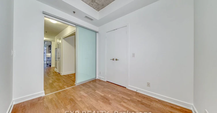 305-15 Beverley Street, Toronto, ON, M5T 0B3 - 16
