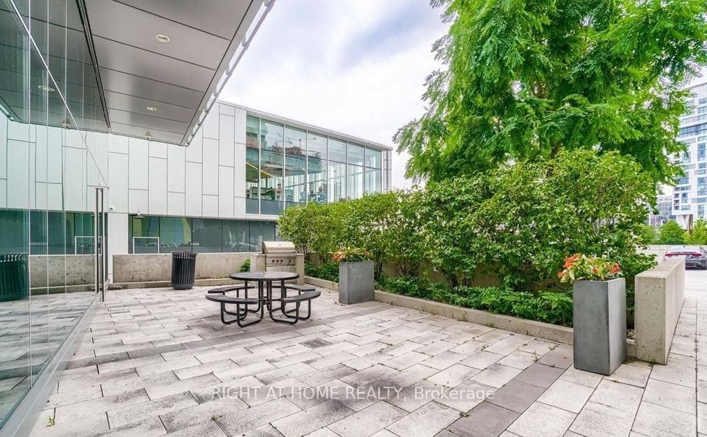 204-170 Fort York Boulevard, Toronto, ON, M5V 0E6 - 24