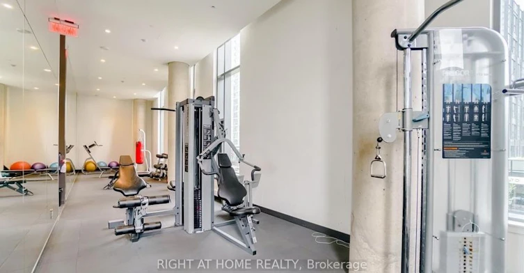 204-170 Fort York Boulevard, Toronto, ON, M5V 0E6 - 17