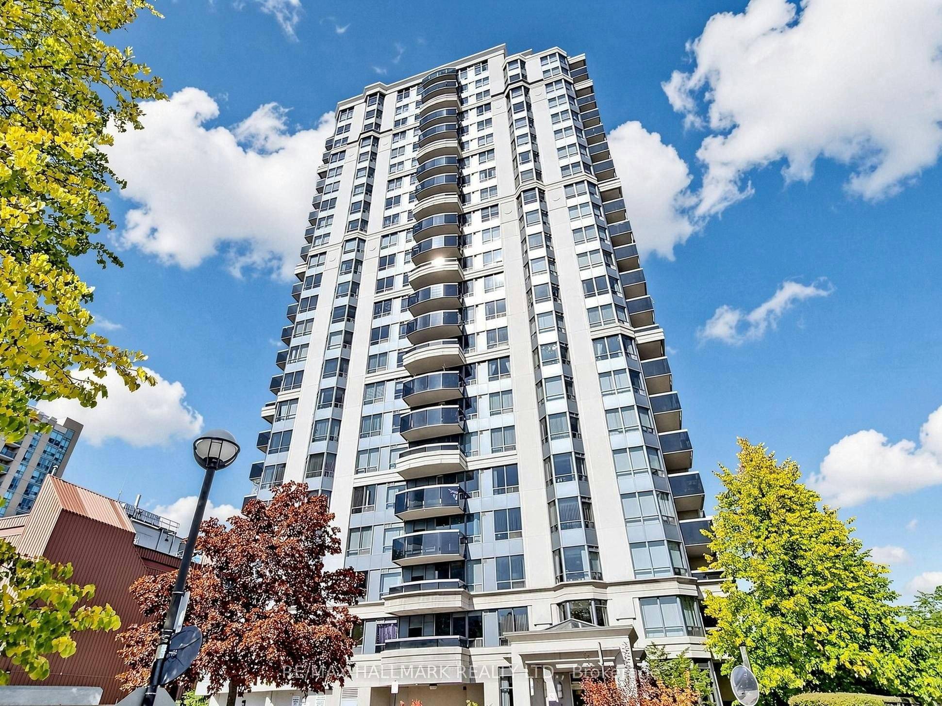 1808-35 Finch Avenue E, Toronto, ON, M2N 6Z8 - 2