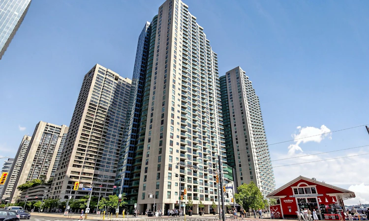 3512-99 Harbour Square