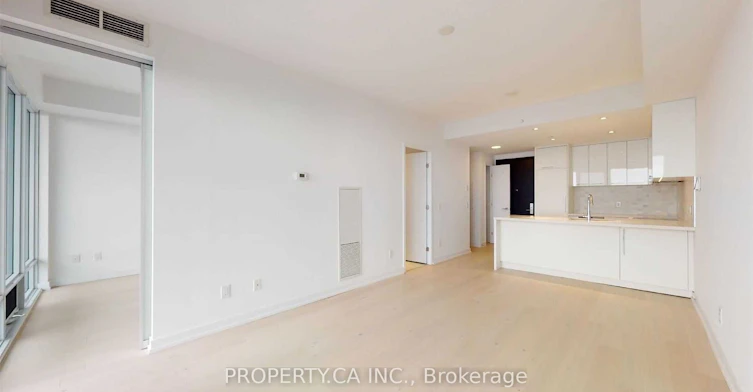 5012-488 University Avenue, Toronto, ON, M5G 0C1 - 5