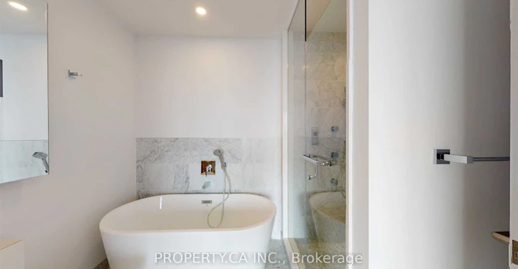 5012-488 University Avenue, Toronto, ON, M5G 0C1 - 11