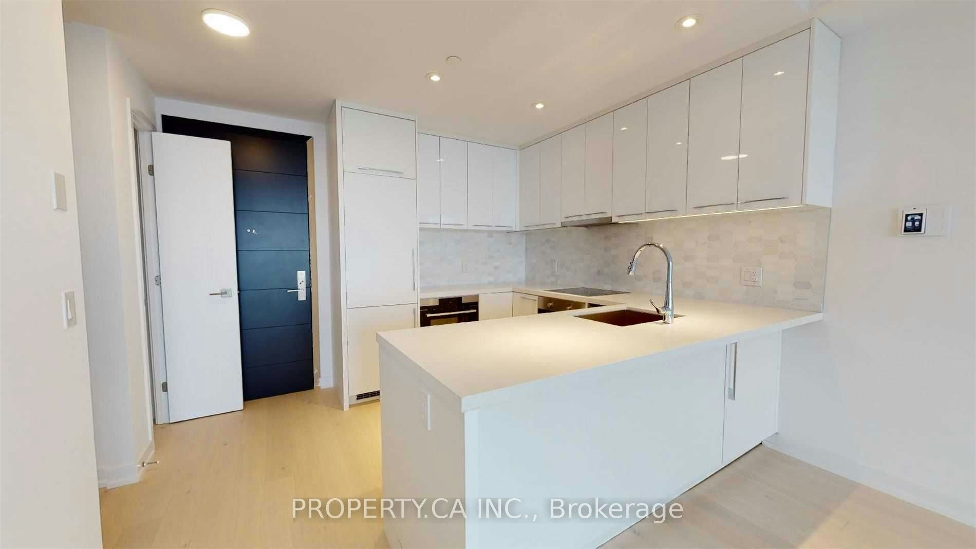 5012-488 University Avenue, Toronto, ON, M5G 0C1 - 3