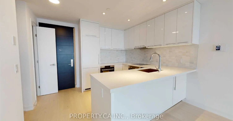 5012-488 University Avenue, Toronto, ON, M5G 0C1 - 3