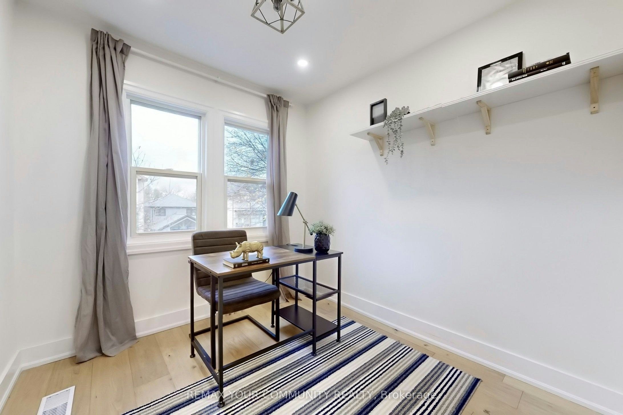 196 Lawrence Avenue W, Toronto, ON, M5M 1A8 - 18
