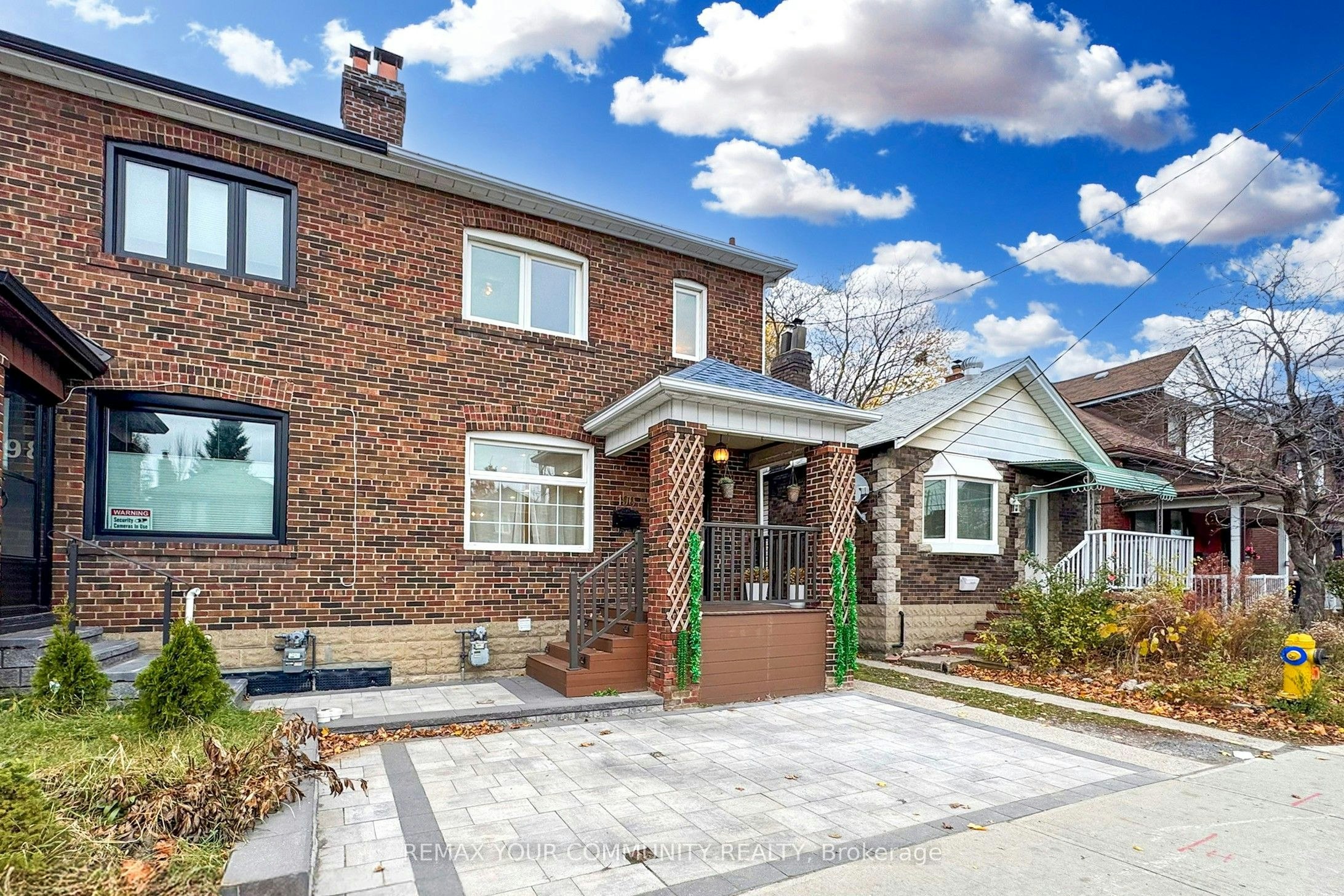 196 Lawrence Avenue W, Toronto, ON, M5M 1A8 - 2