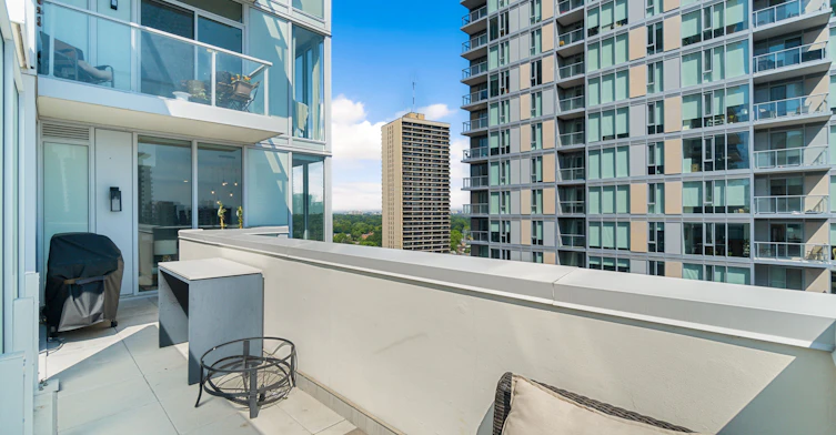 1203-33 Helendale Street, Toronto, ON, M4R 1C5 - 11