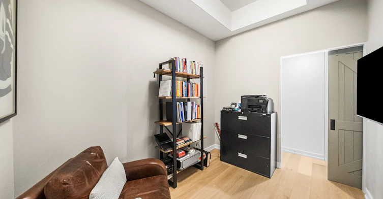 1203-33 Helendale Street, Toronto, ON, M4R 1C5 - 34