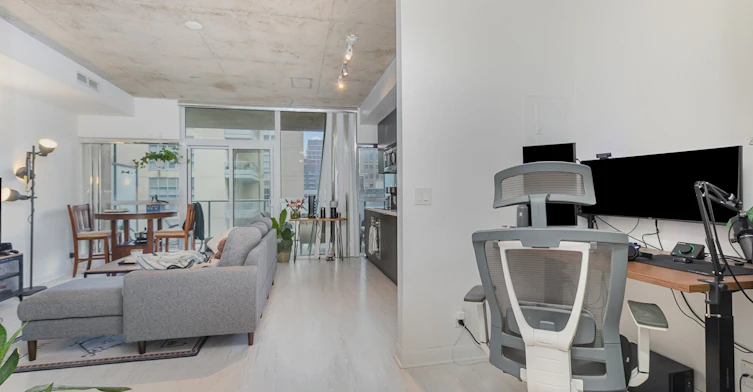 704-478 King Street W, Toronto, ON, M5V 0A8 - 5