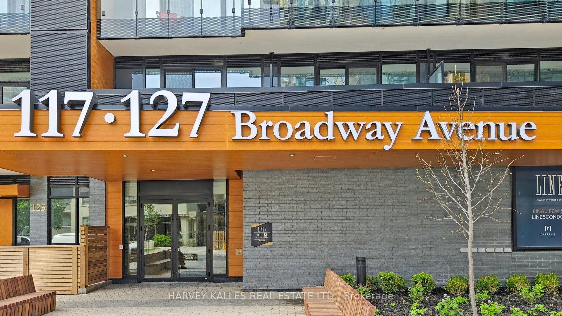 3302-127 Broadway Avenue, Toronto, ON, M4P 1V4
