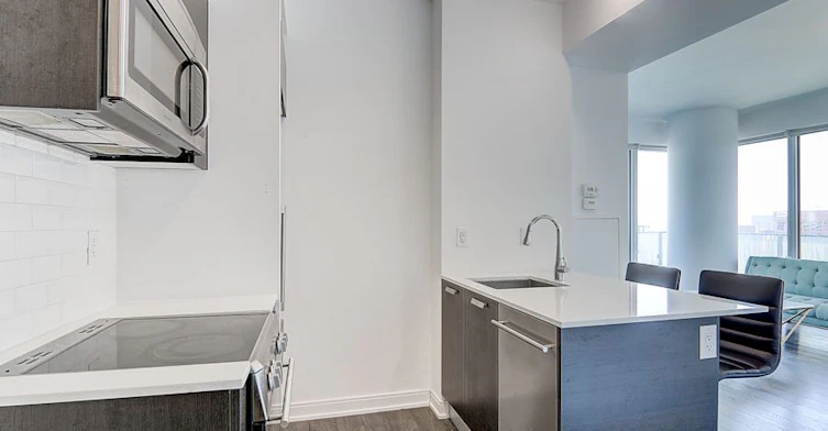 2209-42 Charles Street E, Toronto, ON, M4Y 1N3 - 13