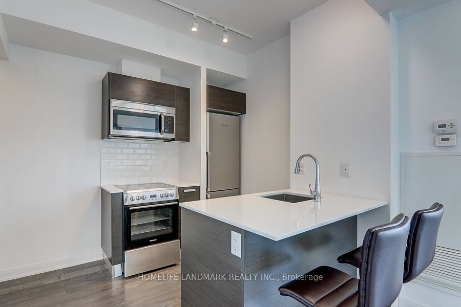 2209-42 Charles Street E, Toronto, ON, M4Y 1N3 - 10