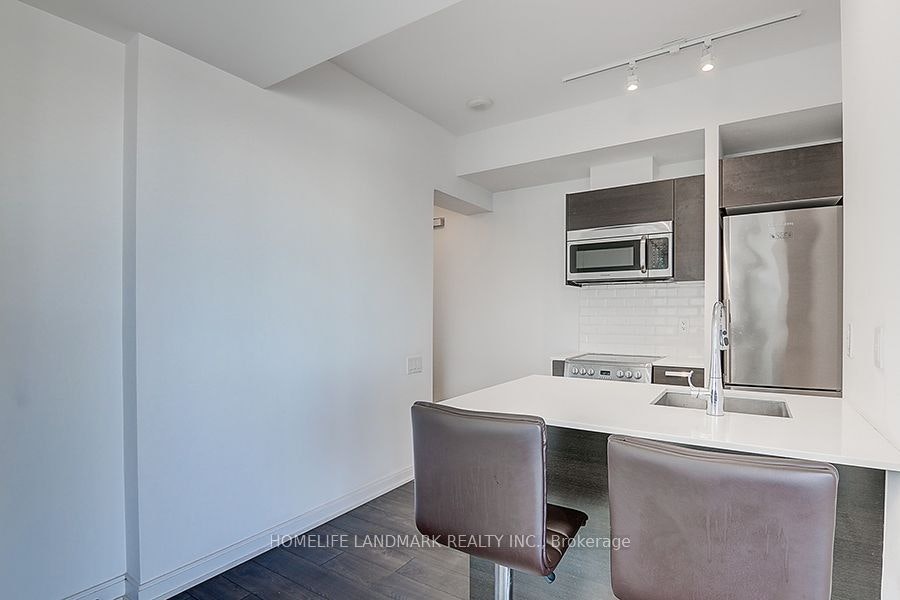 2209-42 Charles Street E, Toronto, ON, M4Y 1N3 - 12