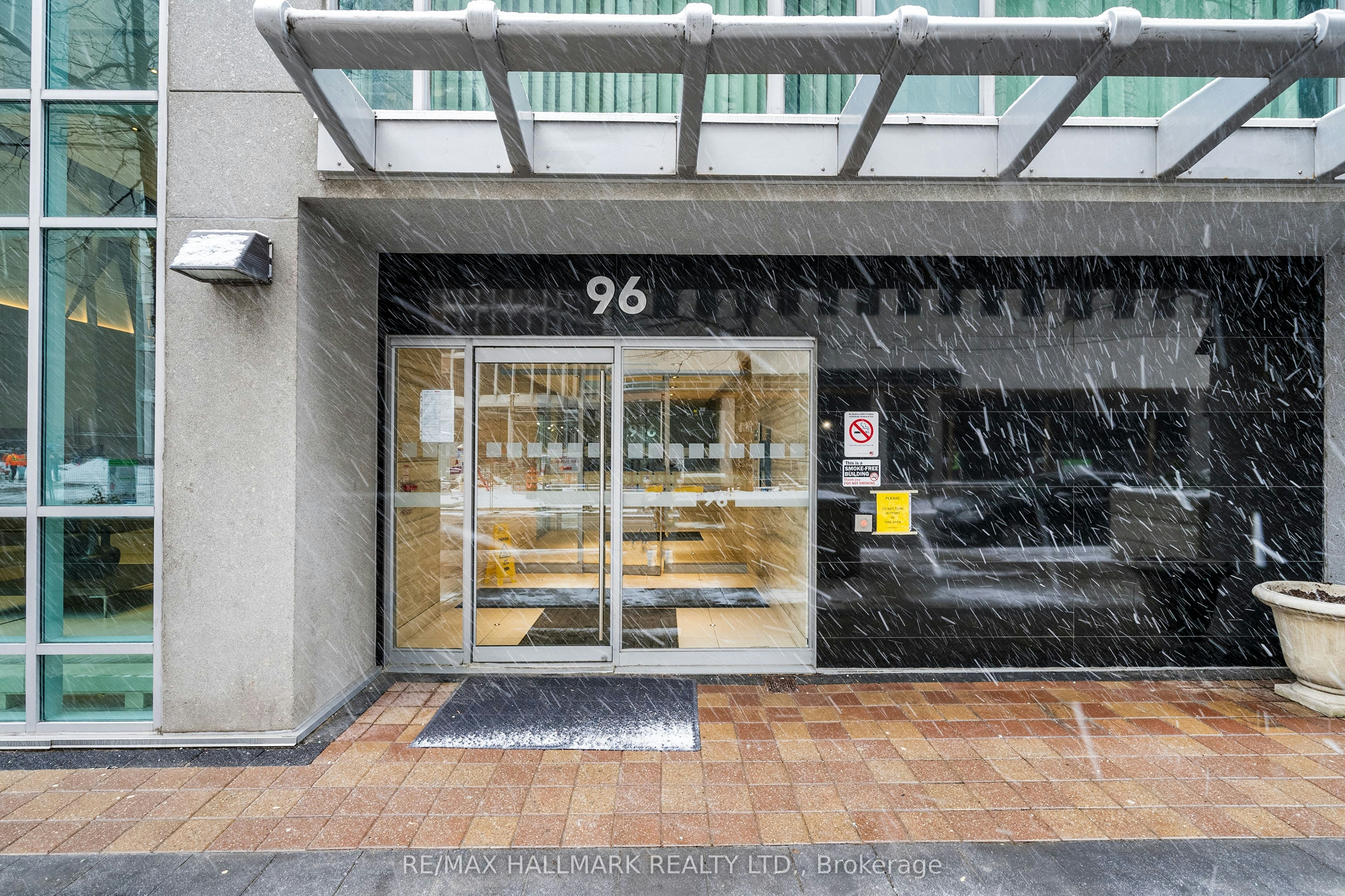 715-96 St Patrick Street, Toronto, ON, M5T 1V2 - 27