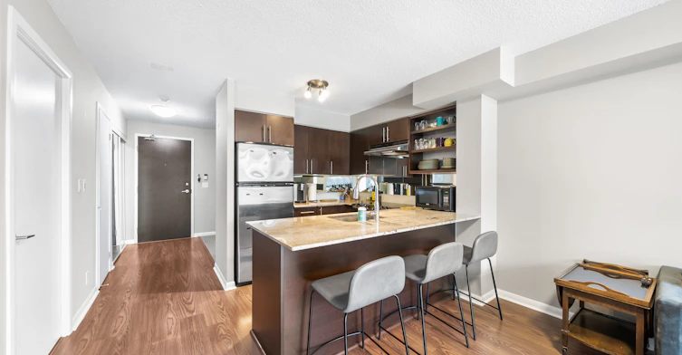 715-96 St Patrick Street, Toronto, ON, M5T 1V2 - 16