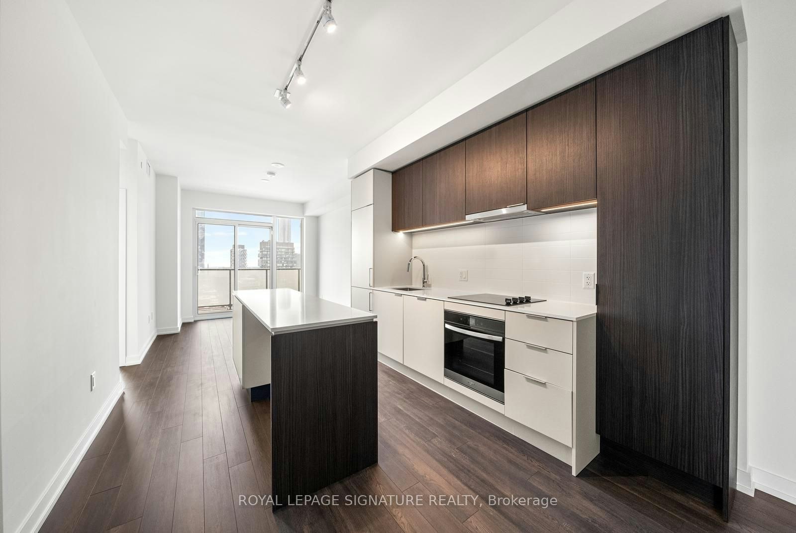 2207-89 Church Street, Toronto, ON, M5C 2G3 - 4