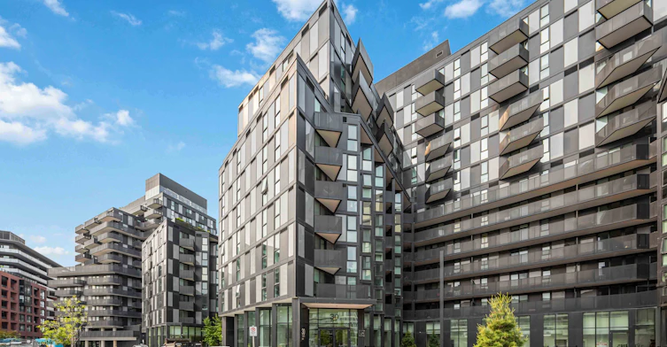 216-30 Tretti Way, Toronto, ON, M3H 0E3 - 2