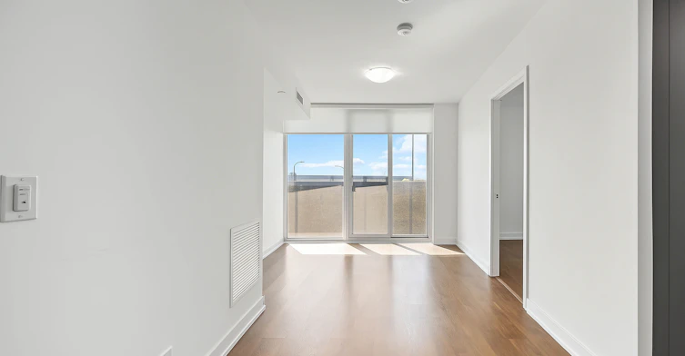 216-30 Tretti Way, Toronto, ON, M3H 0E3 - 8